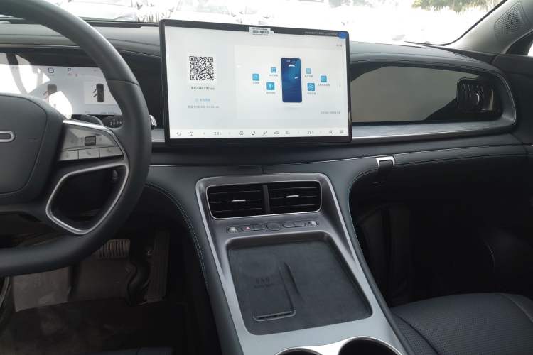 Used BYD Sealion 07 DM-i 2025 135 High-Performance LiDAR Version Audio And AC Panel
