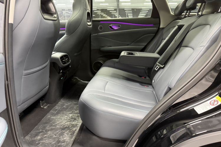Used BYD Sealion 07 DM-i 2025 150 Flagship Edition Interior 1