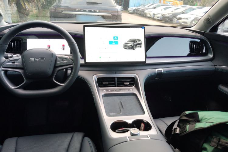 Used BYD Sealion 07 DM-i 2025 150 Flagship+ Edition Interior 2