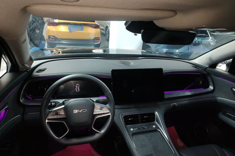 Used BYD Sealion 07 DM-i 2025 150 Flagship+ Edition Interior 2