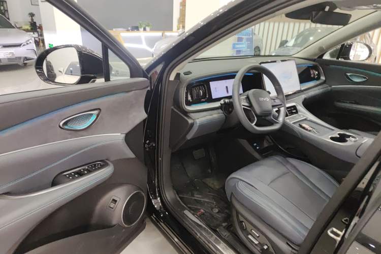 Used BYD Sealion 07 DM-i 2025 150 Flagship+ Edition Interior 3
