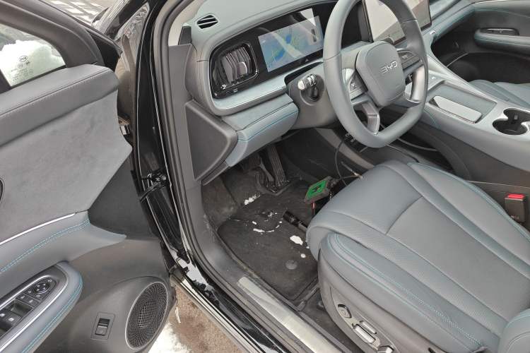 Used BYD Sealion 07 DM-i 2025 150 Flagship+ Edition Interior 3