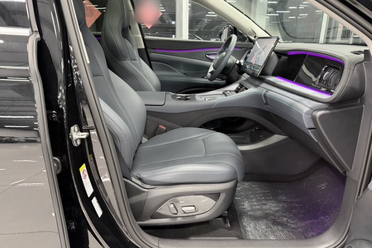 Used BYD Sealion 07 DM-i 2025 150 Flagship Edition Interior 4