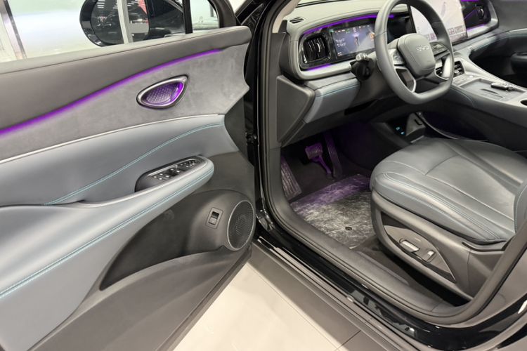 Used BYD Sealion 07 DM-i 2025 150 Flagship Edition Interior 5