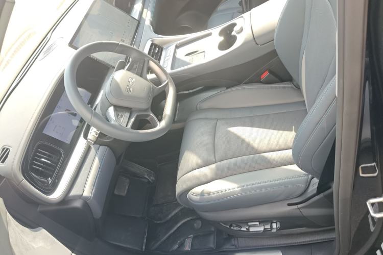 Used BYD Sealion 07 DM-i 2025 150 Flagship+ Edition Left Front Seat