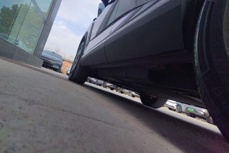 Used BYD Sealion 07 DM-i 2025 135 High-Performance LiDAR Version Left Side Sill