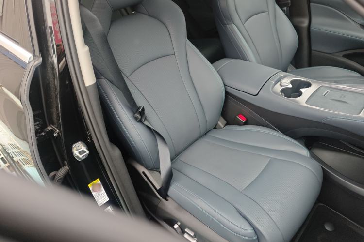 Used BYD Sealion 07 DM-i 2025 150 Flagship+ Edition Right Front Seat