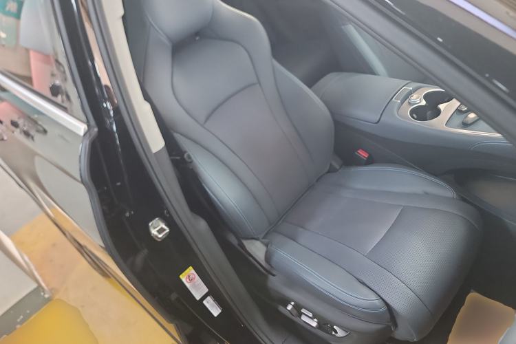 Used BYD Sealion 07 DM-i 2025 150 Flagship+ Edition Right Front Seat