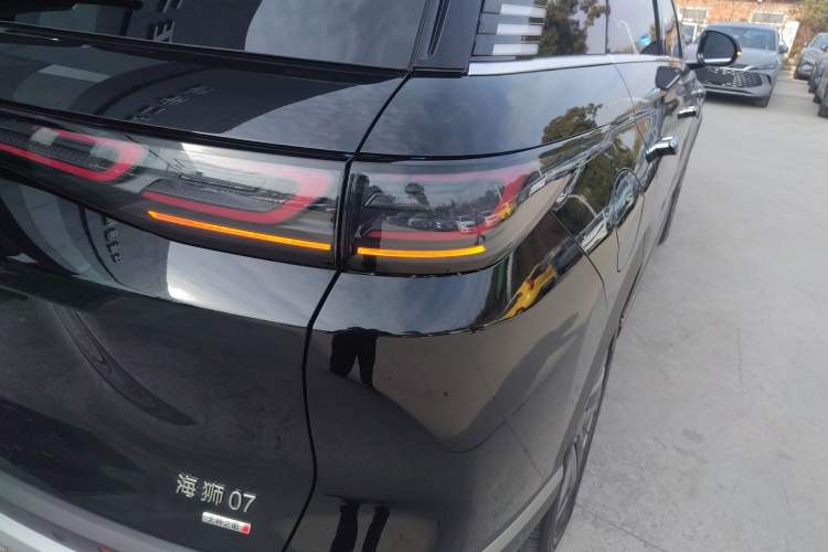 Used BYD Sealion 07 DM-i 2025 135 High-Performance LiDAR Version Right Rear Taillight
