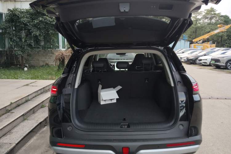 Used BYD Sealion 07 DM-i 2025 150 Flagship+ Edition Trunk