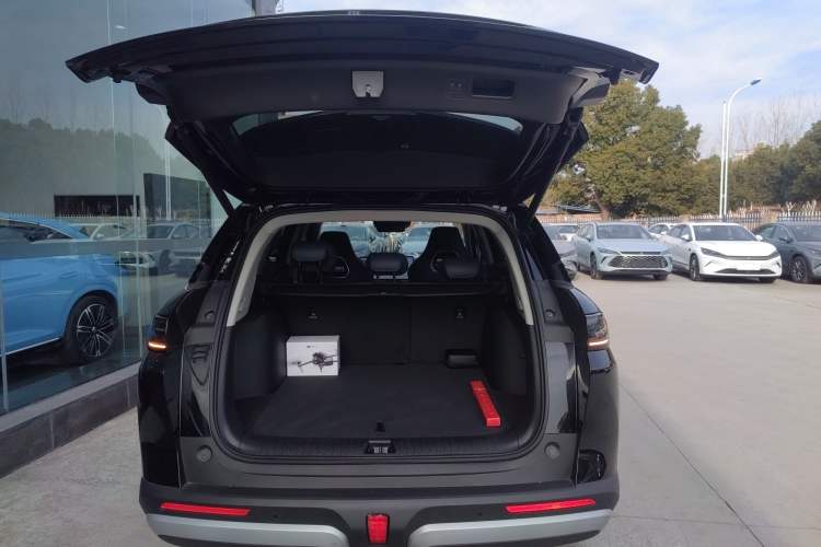 Used BYD Sealion 07 DM-i 2025 135 High-Performance LiDAR Version Trunk
