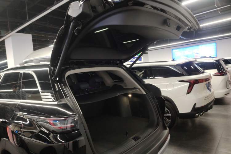 Used BYD Sealion 07 DM-i 2025 150 Flagship+ Edition Trunk
