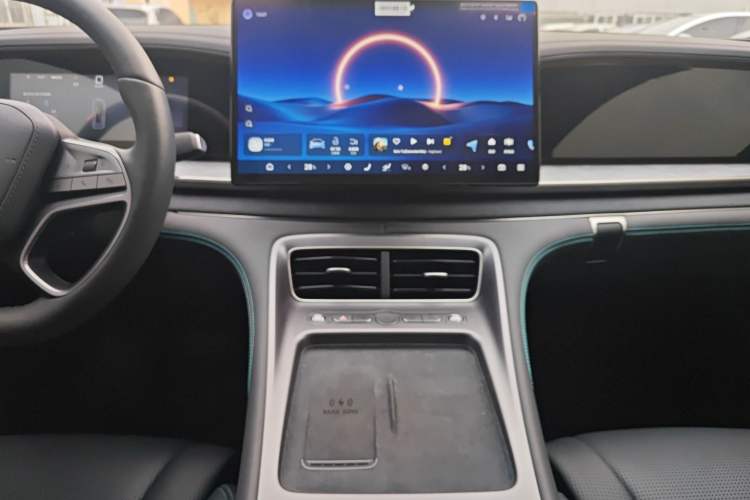 Used BYD Sealion 07 DM-i 2025 150 Flagship+ Edition Audio And AC Panel