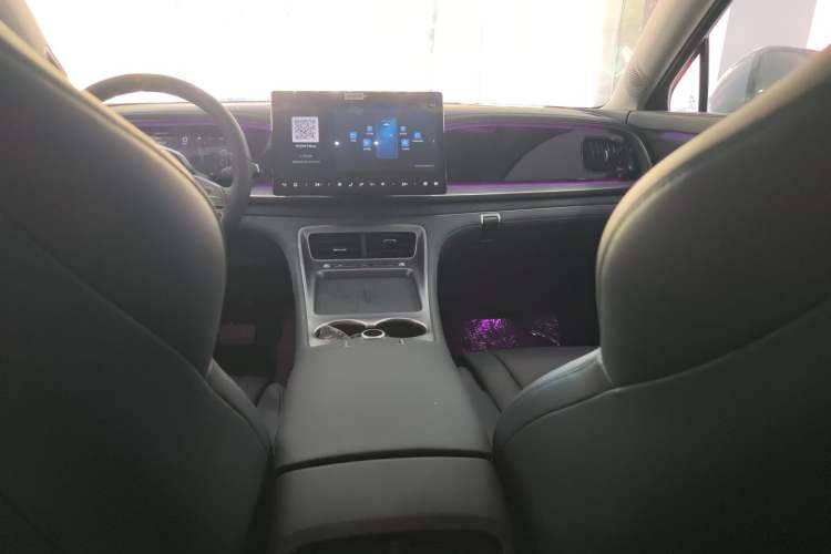 Used BYD Sealion 07 DM-i 2025 150 Flagship Edition Audio And AC Panel