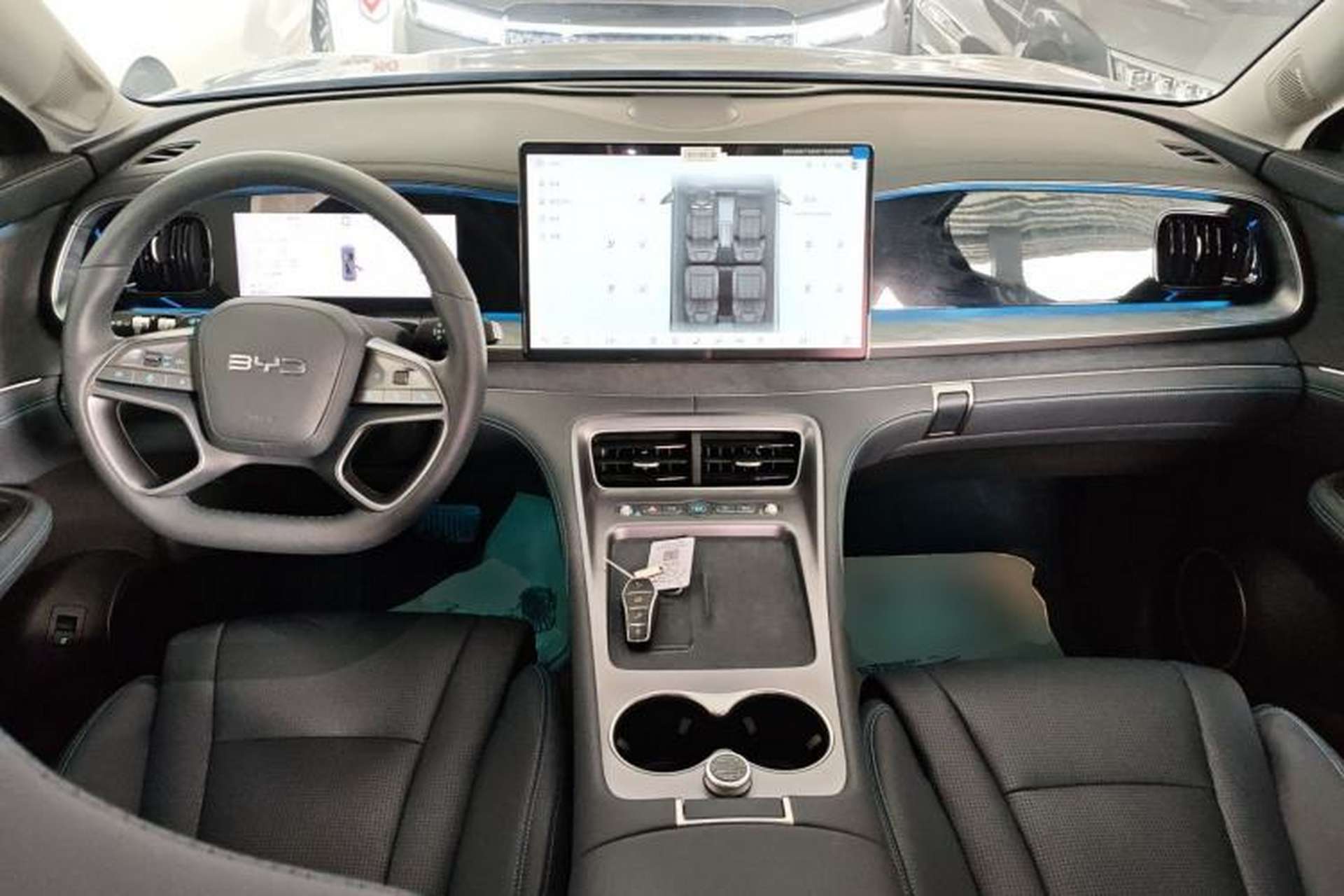 Used BYD Sealion 07 DM-i 2025 150 Flagship+ Edition Center Console