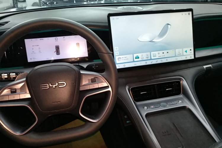 Used BYD Sealion 07 DM-i 2025 150 Flagship+ Edition Gear Lever