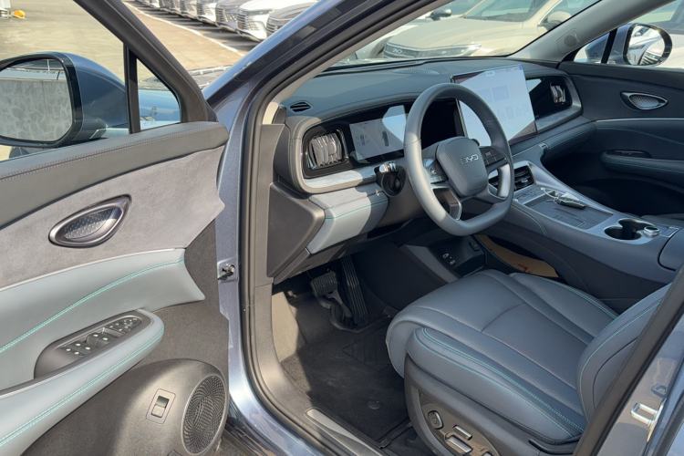 Used BYD Sealion 07 DM-i 2025 150 Flagship+ Edition Interior 2