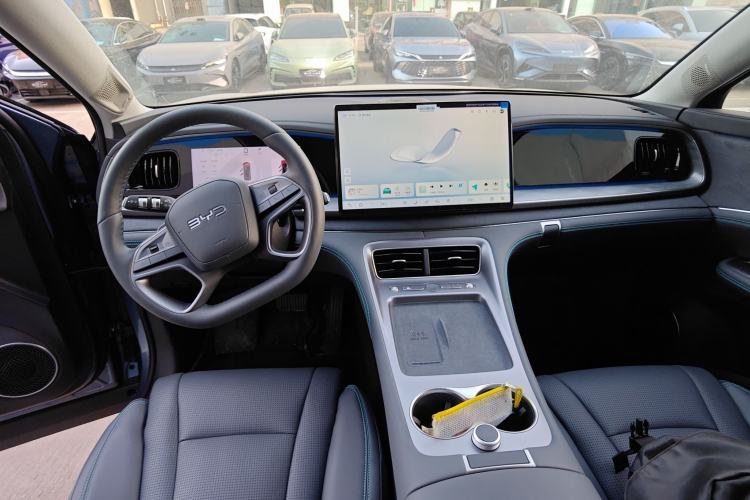 Used BYD Sealion 07 DM-i 2025 150 Flagship+ Edition Interior 2