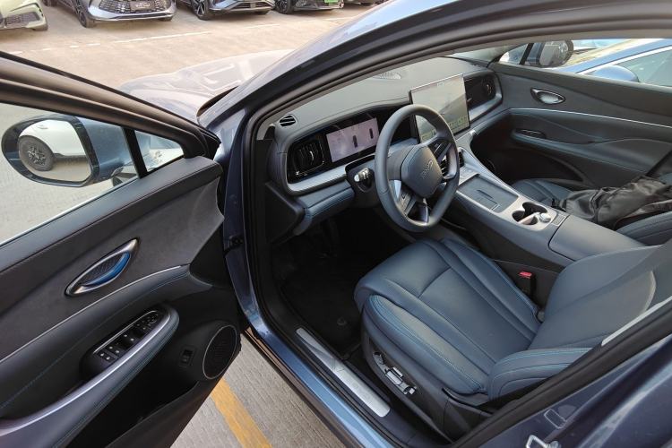 Used BYD Sealion 07 DM-i 2025 150 Flagship+ Edition Interior 3