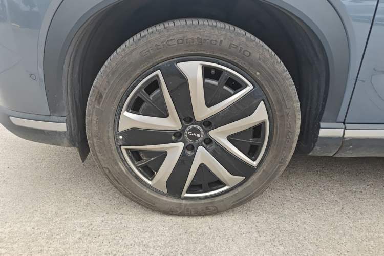 Used BYD Sealion 07 DM-i 2025 150 Flagship+ Edition Left Front Wheel Hub
