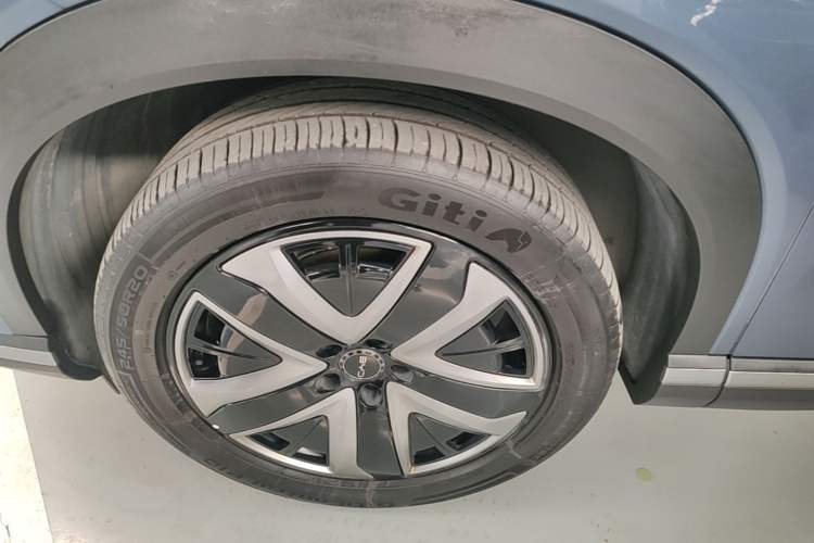 Used BYD Sealion 07 DM-i 2025 150 Flagship+ Edition Left Front Wheel Hub