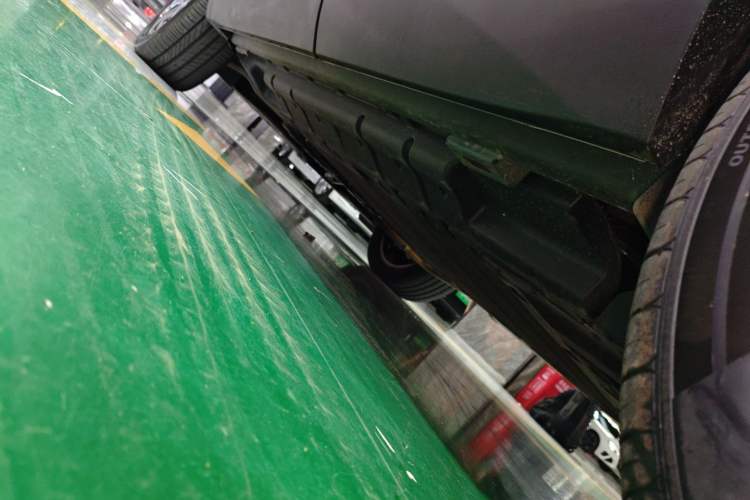 Used BYD Sealion 07 DM-i 2025 135 High-Performance LiDAR Version Left Side Sill