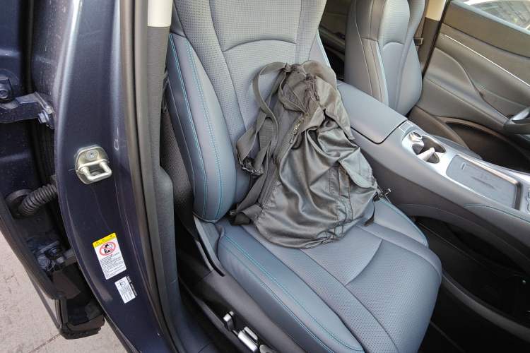 Used BYD Sealion 07 DM-i 2025 150 Flagship+ Edition Right Front Seat