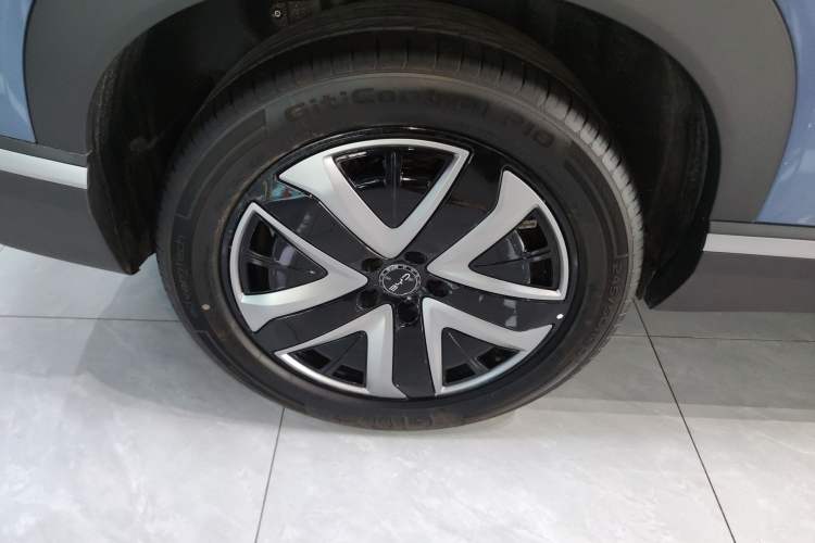 Used BYD Sealion 07 DM-i 2025 150 Flagship+ Edition Right Rear Wheel Hub