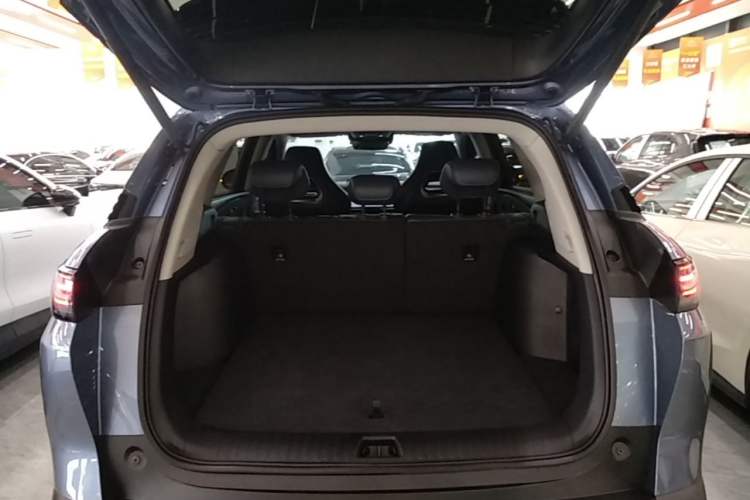 Used BYD Sealion 07 DM-i 2025 150 Flagship+ Edition Trunk
