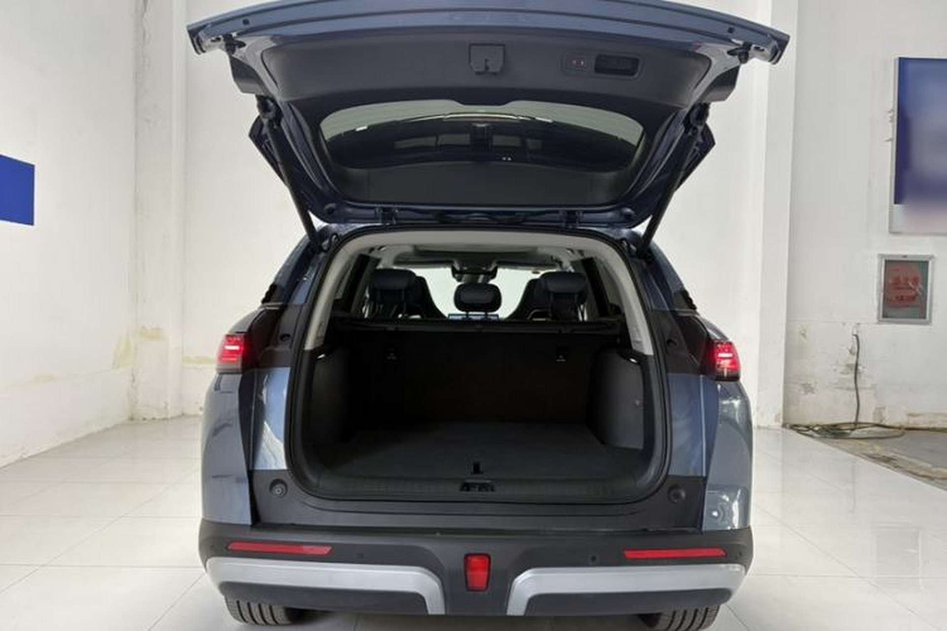 Used BYD Sealion 07 DM-i 2025 150 Flagship+ Edition Trunk