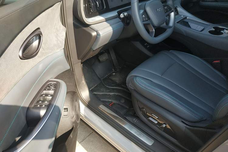 Used BYD Sealion 07 DM-i 2025 150 Flagship+ Edition Driver Seat