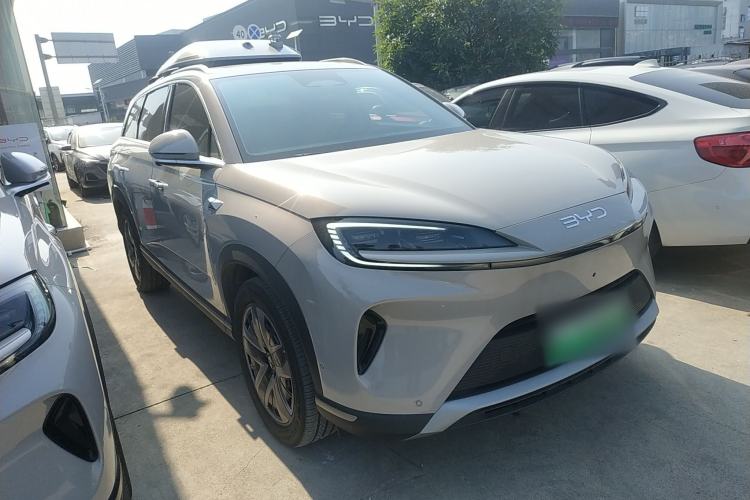 Used BYD Sealion 07 DM-i 2025 150 Flagship+ Edition Front Right 45 Deg