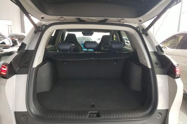 Used BYD Sealion 07 DM-i 2025 150 Flagship+ Edition Trunk
