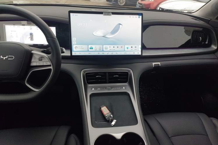 Used BYD Sealion 07 DM-i 2025 150 Flagship+ Edition Audio And AC Panel