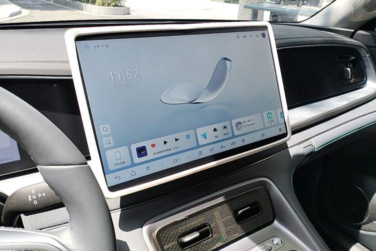 Used BYD Sealion 07 DM-i 2025 150 Flagship+ Edition Audio And AC Panel