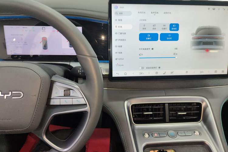 Used BYD Sealion 07 DM-i 2025 150 Flagship+ Edition Audio And AC Panel