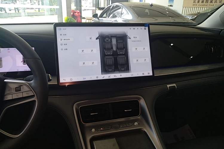 Used BYD Sealion 07 DM-i 2025 150 Flagship+ Edition Audio And AC Panel
