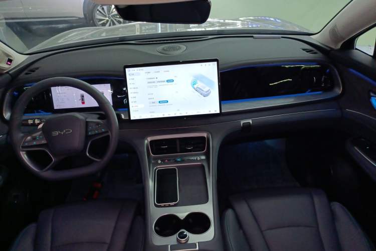 Used BYD Sealion 07 DM-i 2025 150 Flagship+ Edition Center Console