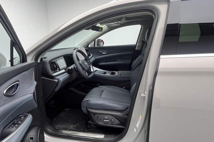 Used BYD Sealion 07 DM-i 2025 150 Flagship+ Edition Driver Seat