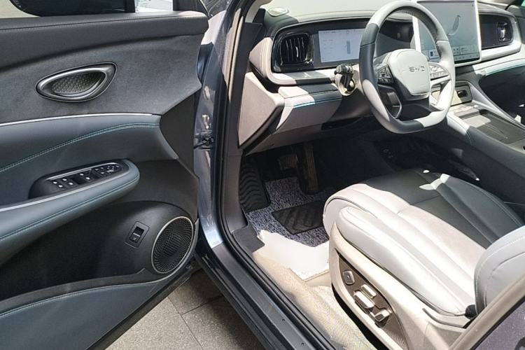 Used BYD Sealion 07 DM-i 2025 150 Flagship+ Edition Driver Seat