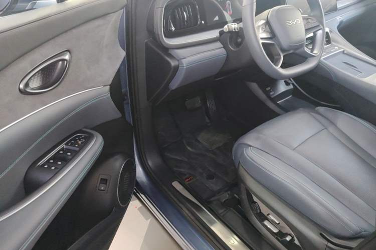 Used BYD Sealion 07 DM-i 2025 150 Flagship+ Edition Driver Seat