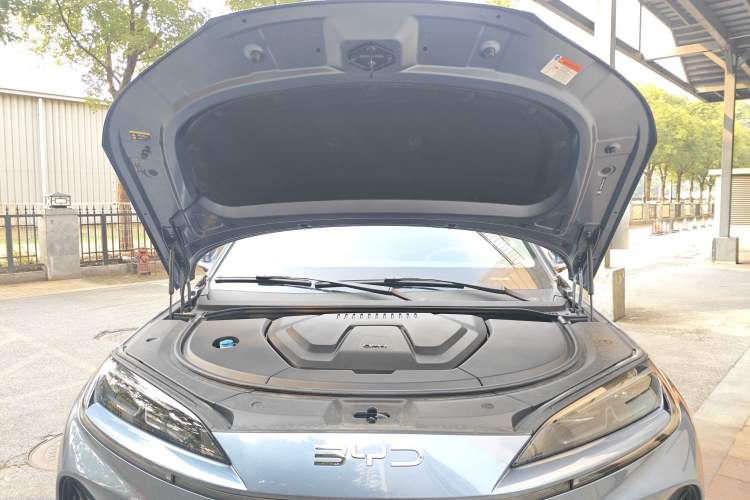Used BYD Sealion 07 DM-i 2025 150 Flagship+ Edition Engine Bay