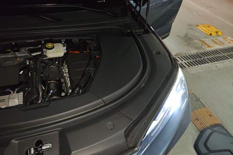 Used BYD Sealion 07 DM-i 2025 150 Flagship+ Edition Engine Bay Left