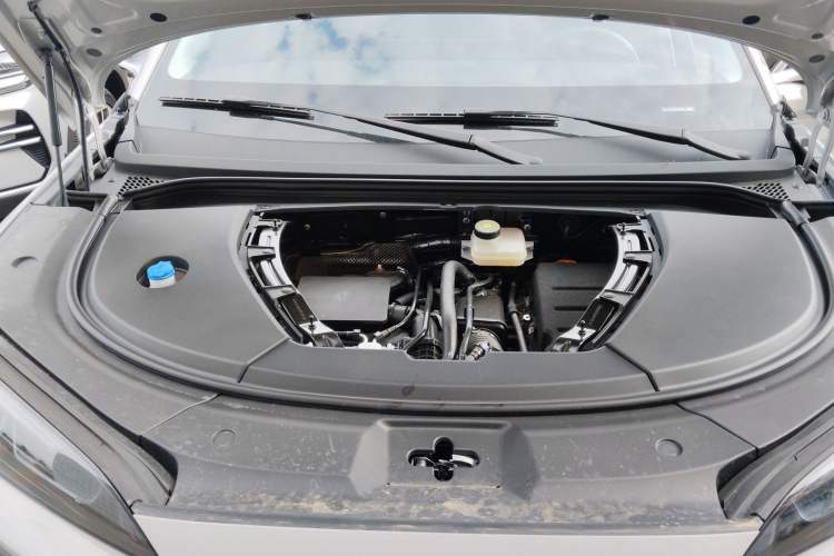 Used BYD Sealion 07 DM-i 2025 150 Flagship+ Edition Engine Bay