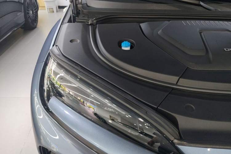 Used BYD Sealion 07 DM-i 2025 150 Flagship+ Edition Engine Bay Right