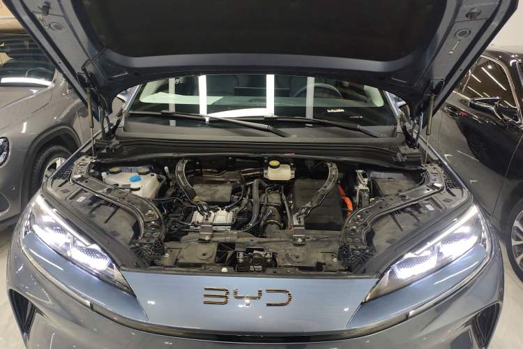 Used BYD Sealion 07 DM-i 2025 150 Flagship+ Edition Engine Bay
