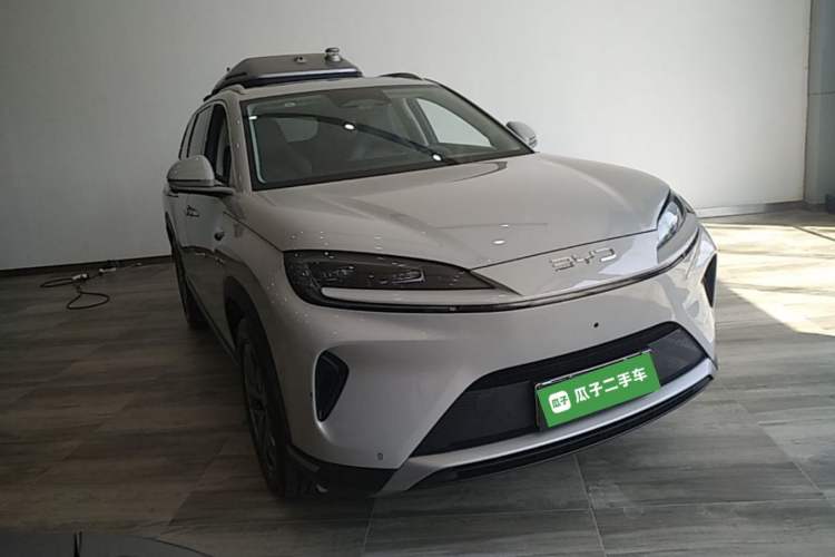 Used BYD Sealion 07 DM-i 2025 150 Flagship+ Edition Front Right 45 Deg