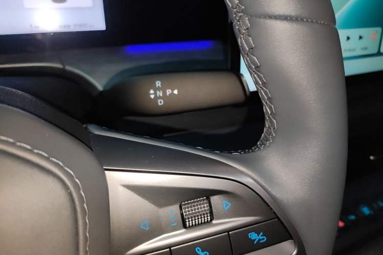 Used BYD Sealion 07 DM-i 2025 150 Flagship+ Edition Gear Lever