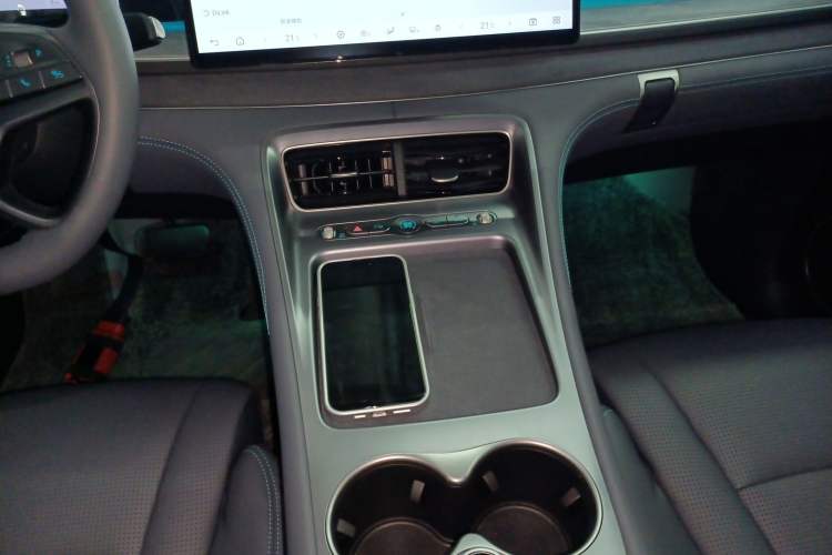 Used BYD Sealion 07 DM-i 2025 150 Flagship+ Edition Gear Lever