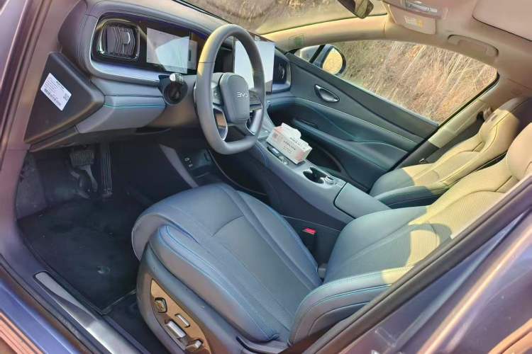 Used BYD Sealion 07 DM-i 2025 150 Flagship+ Edition Interior 3